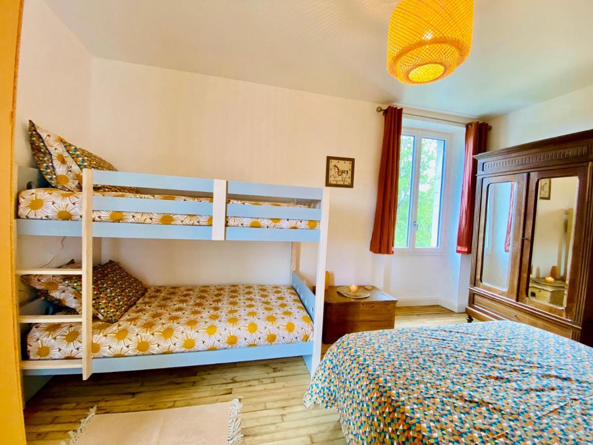 Le Pavillon, Grand Manoir Du Xviie Avec Piscine, Bain Nordique Et Acces Prive A La Charente *
